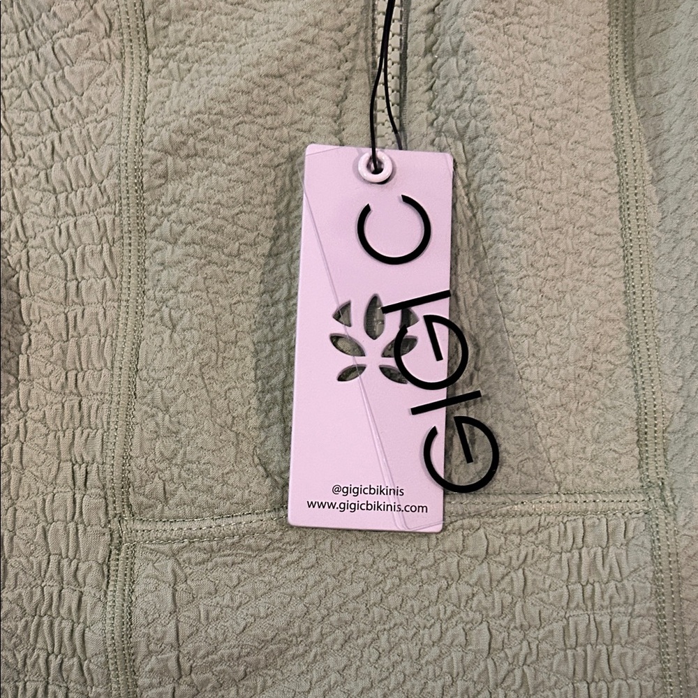 Revolve GIGI C One Piece Surf Long Sleeve Swimsuit in Sage Green XS - NEW - Picture 5 of 8